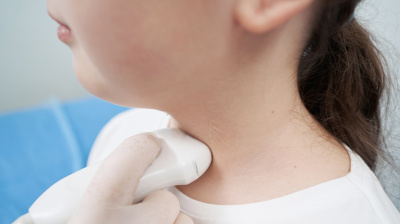 Andrej Medveď - Hľadáte odpoveď, prečo u ľudí vznikajú problémy so štítnou žľazou? - Pomôžem vám odhaliť tajomstvo, o ktorom vám v ambulancii nepovedia.