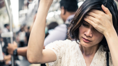 Andrej Medveď - Budete prekvapení čo môže spustiť bolesti hlavy, nevoľnosť, závraty, poruchy zraku, rozmazané videnie a hučanie v ušiach.